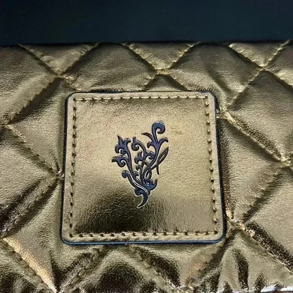 Younique Bronze Gold Metallic Quilted Makeup Bag - Picture 5 of 5